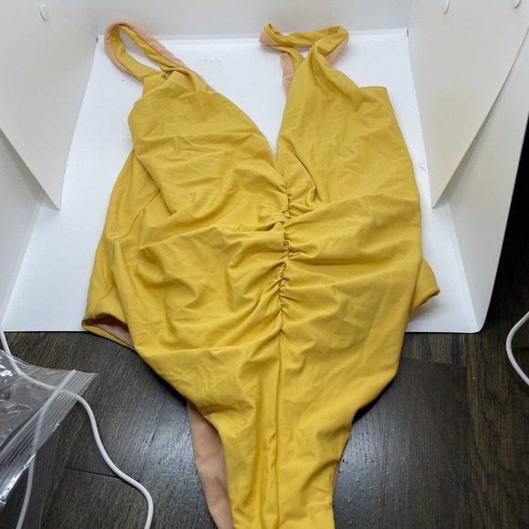 Vicious Young Babes Ruched Front One Piece Swimsuit Daylight Honey Yellow LARGE - Picture 6 of 8